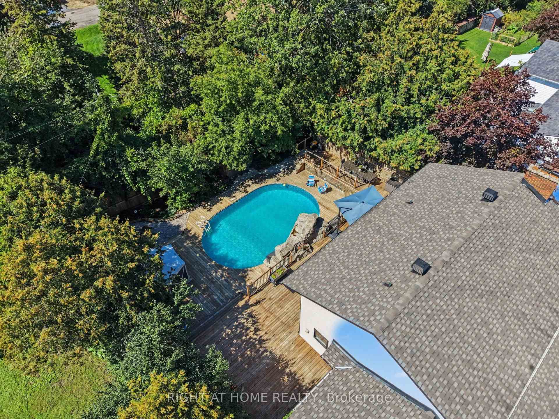 Photo 35 of 14 Trillium Avenue, Ottawa, City View/Skyline/Fisher Heights/Parkwood Hills — HOMEH