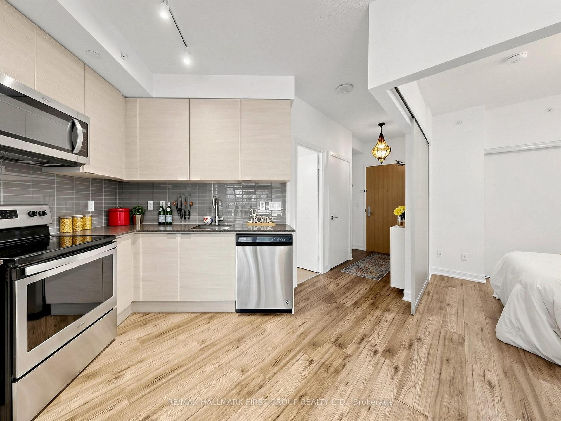 Photo 12 of Unit 237, 621 Sheppard Avenue E, North York, Bayview Village — HOMEH