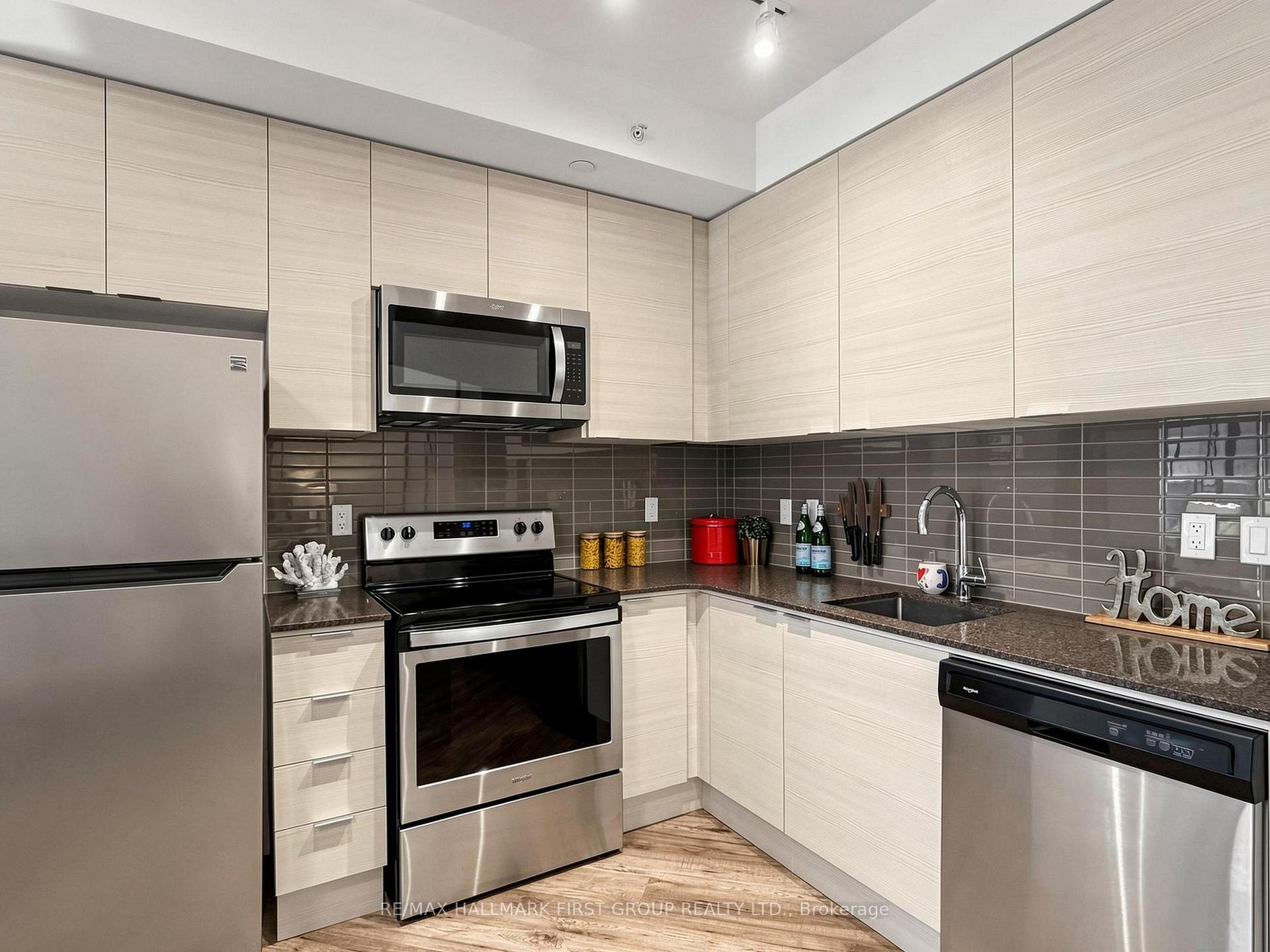 Photo 29 of Unit 237, 621 Sheppard Avenue E, North York, Bayview Village — HOMEH