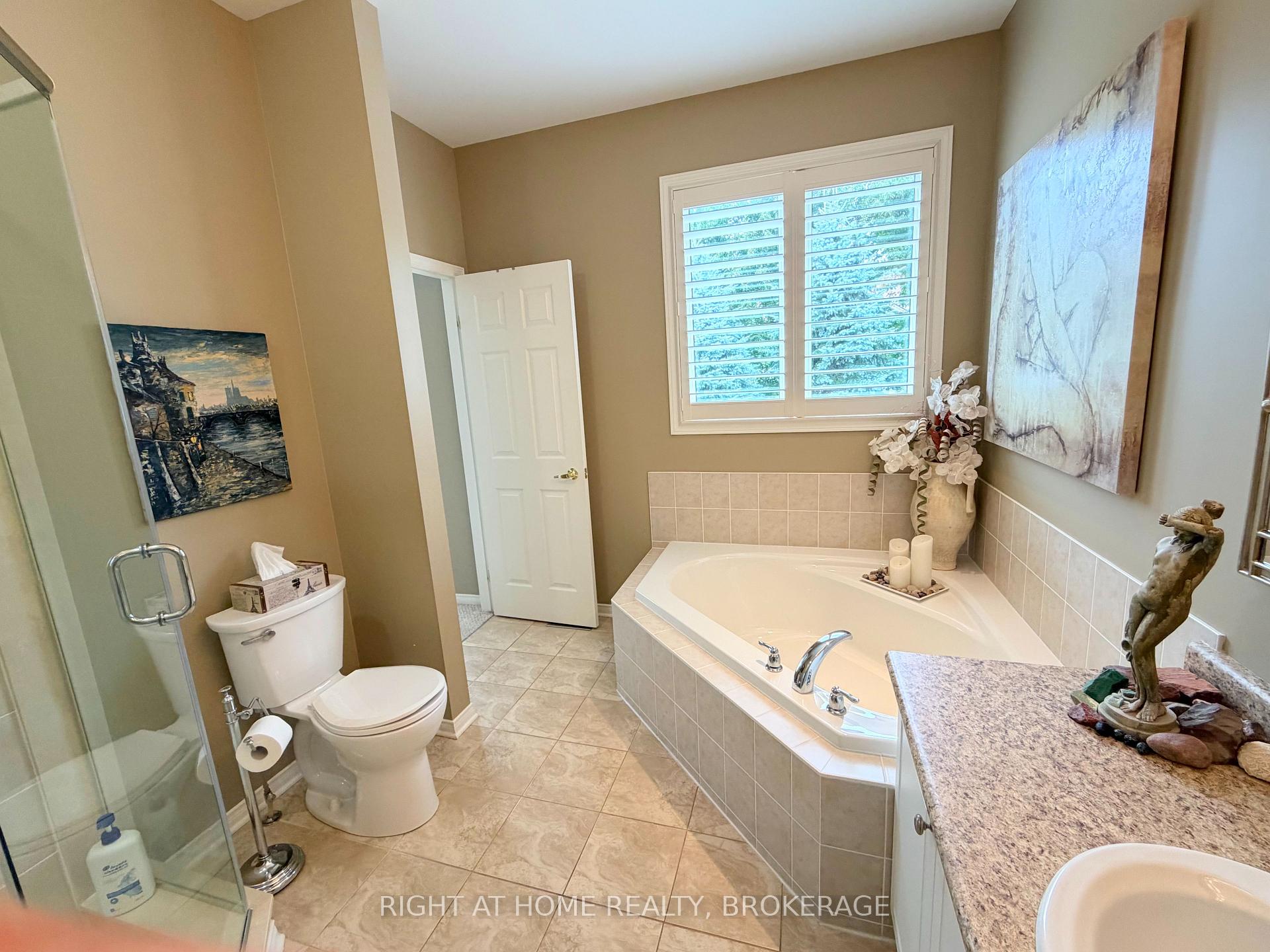 Photo 16 of 40 Stornoway Crescent N, Huron East, Egmondville — HOMEH