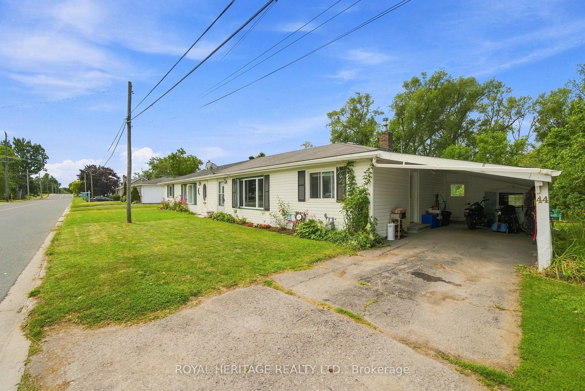 Photo 2 of 44 Division Street, Cramahe, Colborne — HOMEH