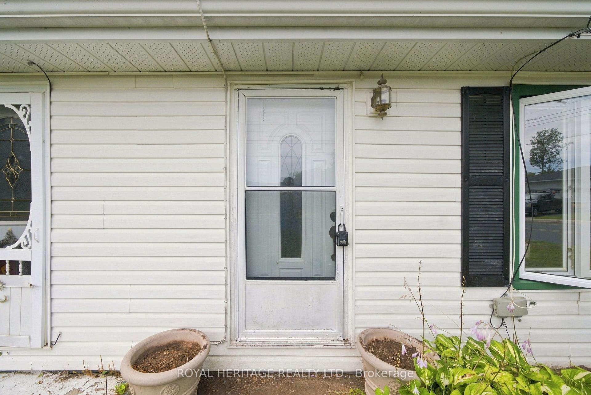 Photo 3 of 44 Division Street, Cramahe, Colborne — HOMEH
