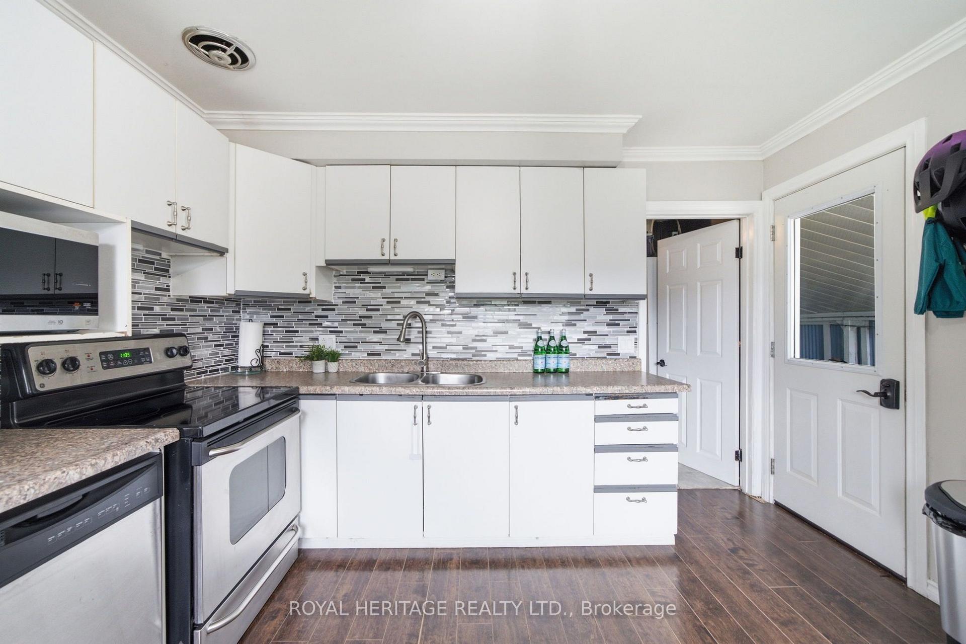 Photo 12 of 44 Division Street, Cramahe, Colborne — HOMEH