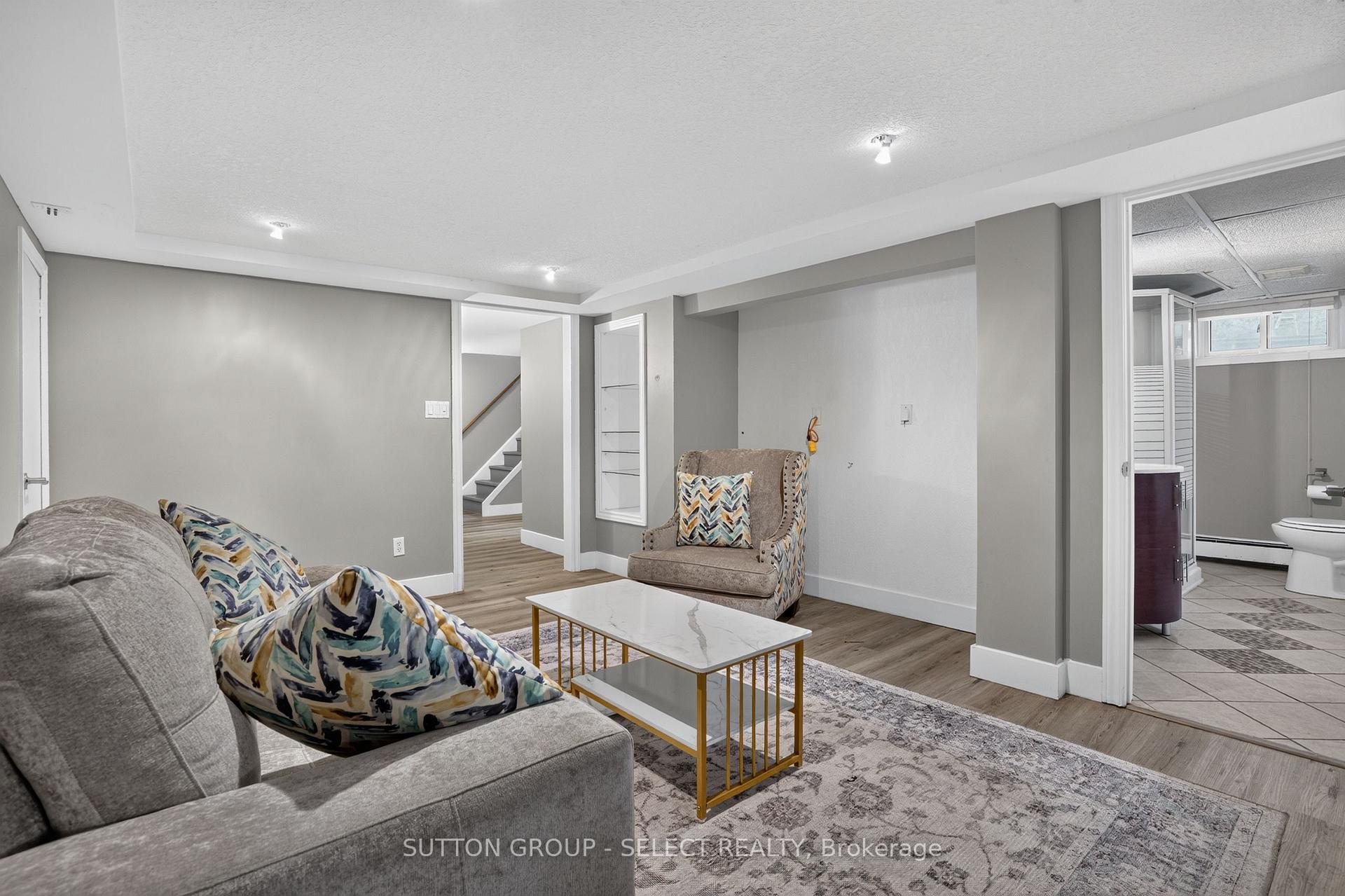 Photo 32 of 919 Quinton Road, London, North P — HOMEH