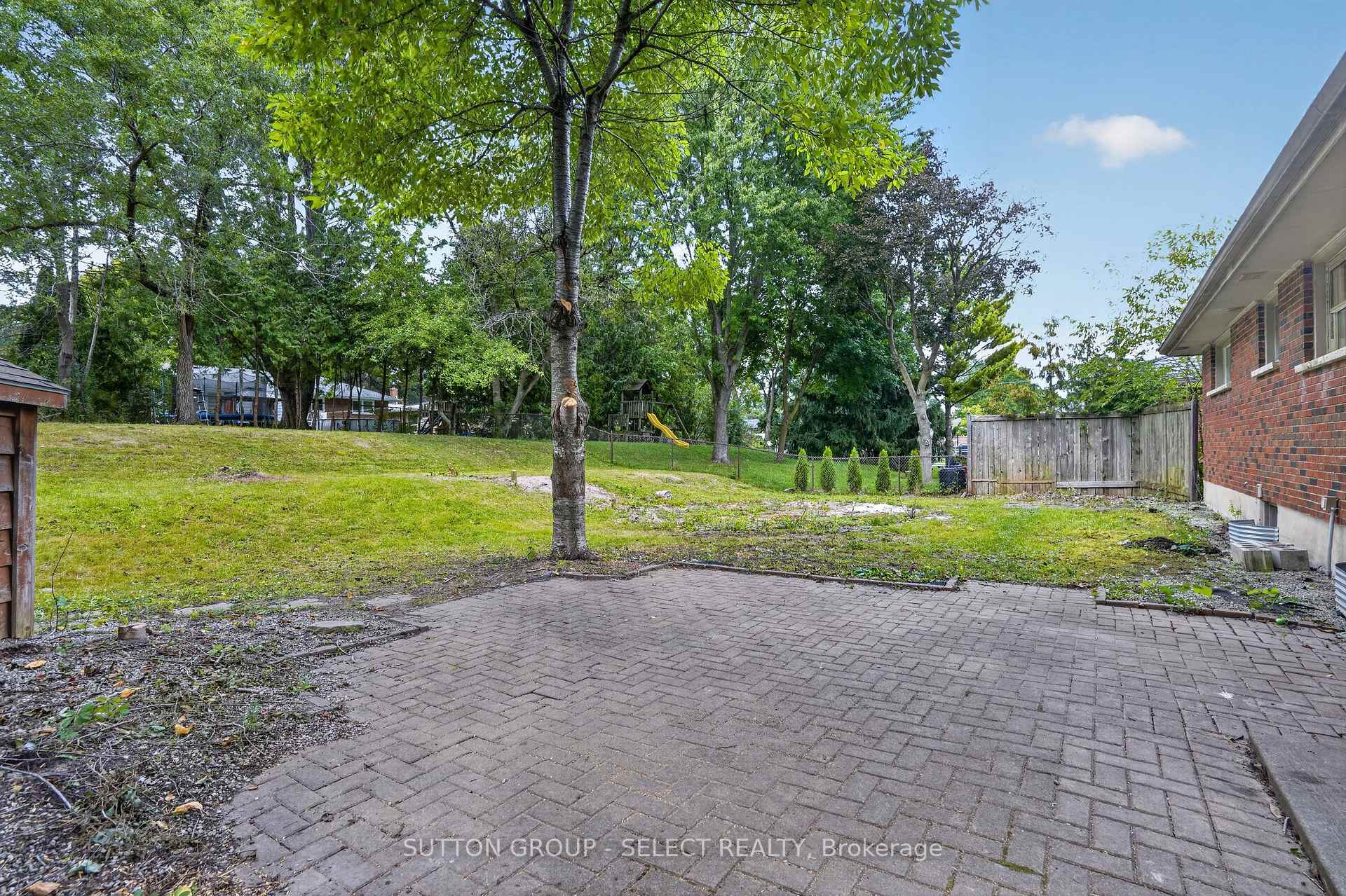 Photo 43 of 919 Quinton Road, London, North P — HOMEH