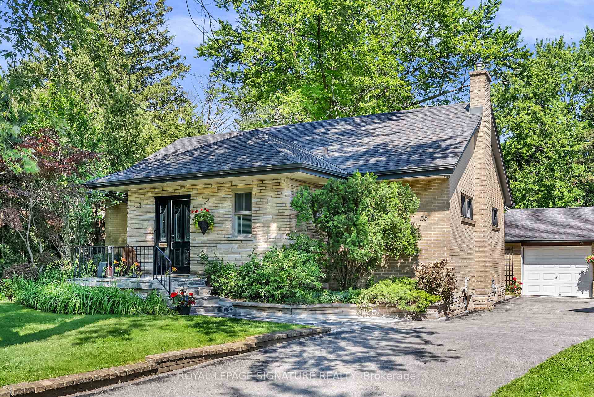 Photo 1 of 55 Hemford Crescent, North York, Banbury-Don Mills — HOMEH