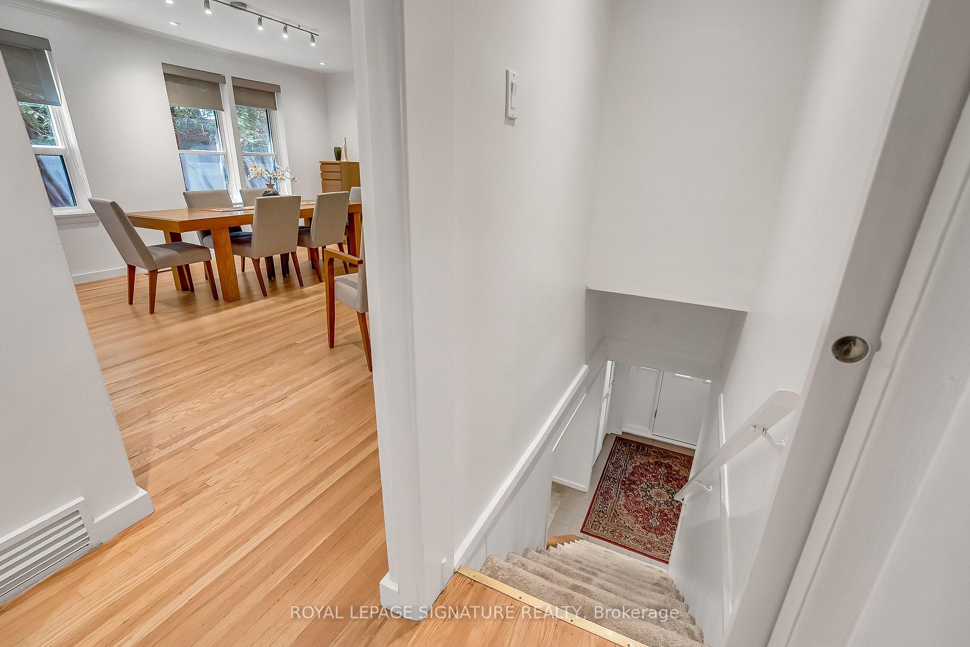 Photo 21 of 55 Hemford Crescent, North York, Banbury-Don Mills — HOMEH