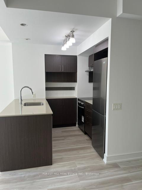 Photo 10 of Unit 218, 320 Tweedsmuir Avenue, Toronto, Forest Hill South — HOMEH
