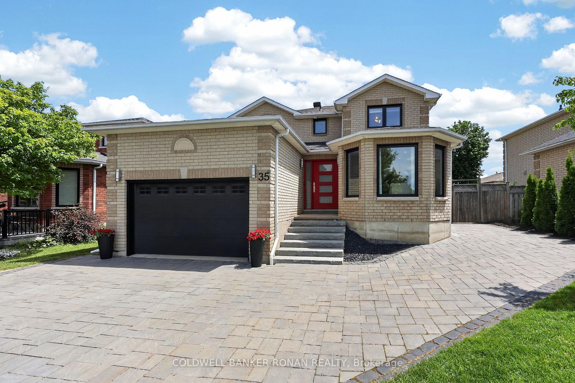 Photo 3 of 35 Farmstead Crescent, Barrie, Holly — HOMEH
