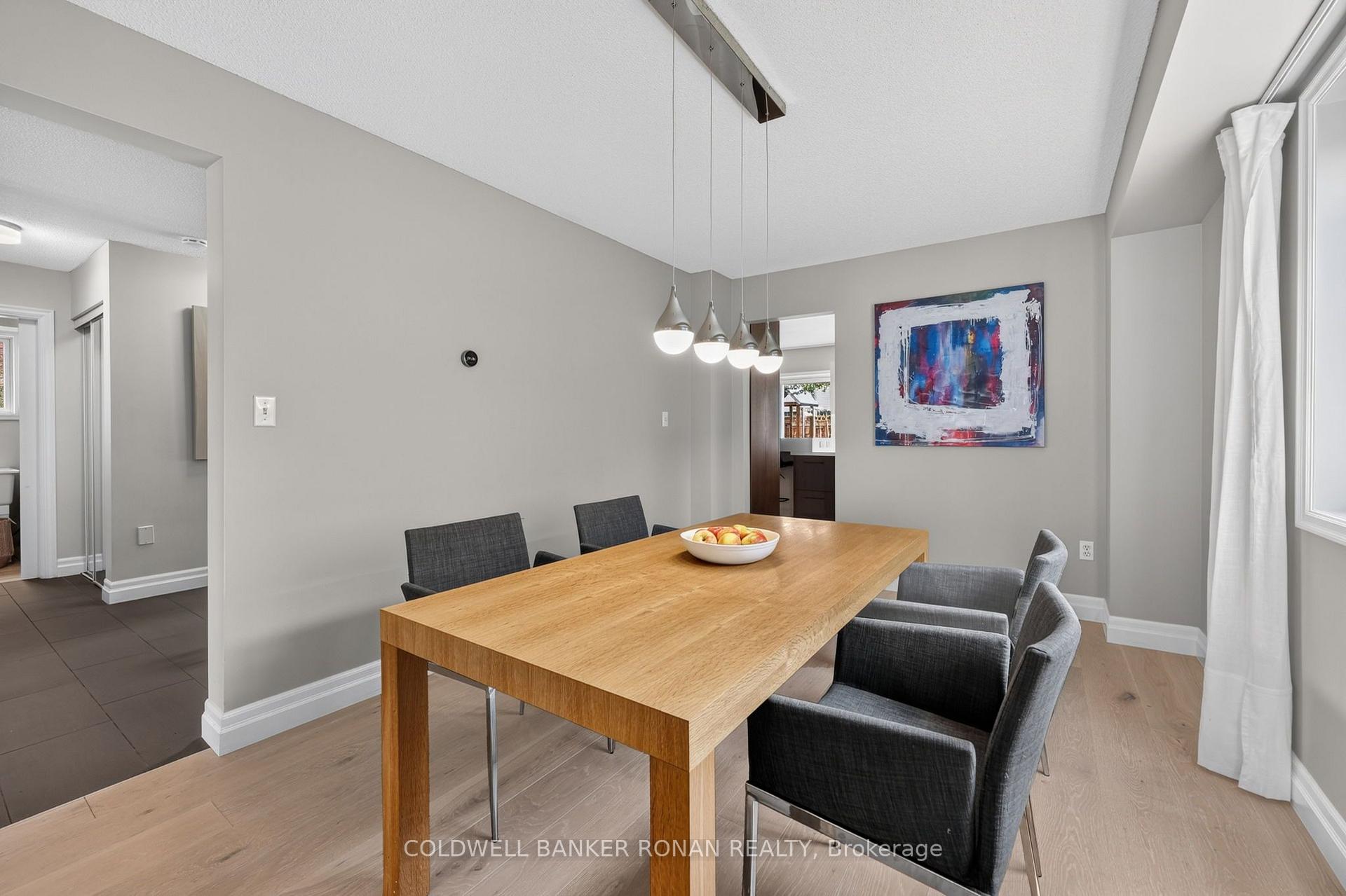Photo 17 of 35 Farmstead Crescent, Barrie, Holly — HOMEH