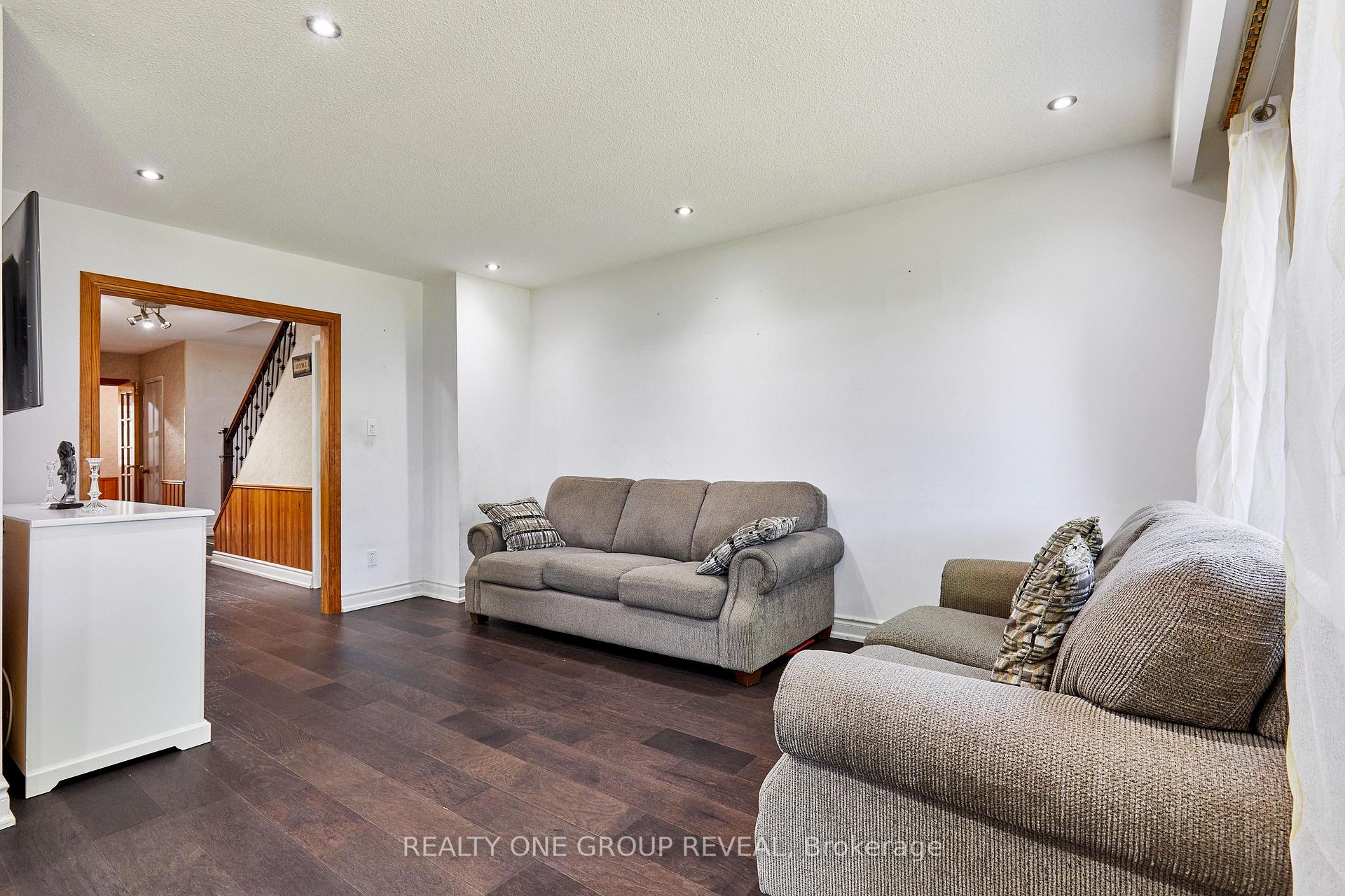 Photo 7 of 1374 Everton Street, Pickering, Liverpool — HOMEH