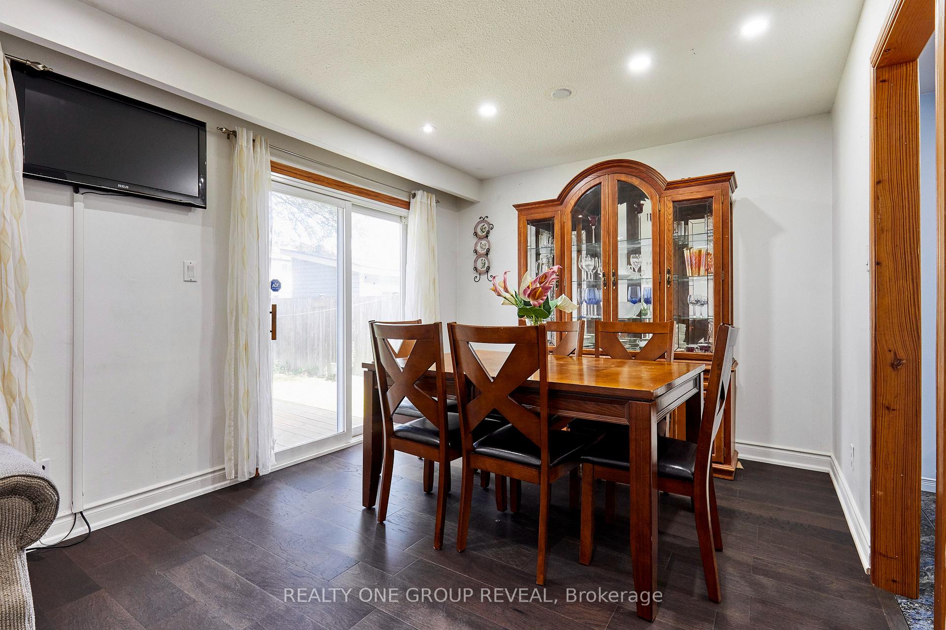 Photo 8 of 1374 Everton Street, Pickering, Liverpool — HOMEH