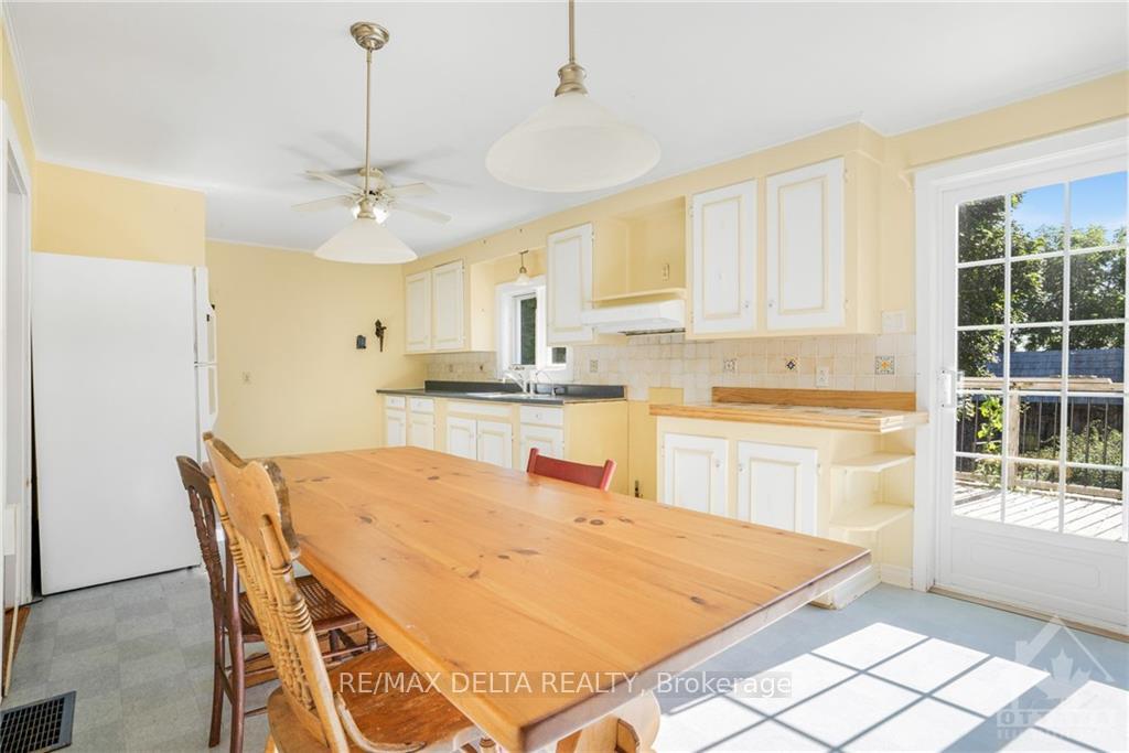 Photo 12 of 75 Union Street, Champlain, Vankleek Hill — HOMEH
