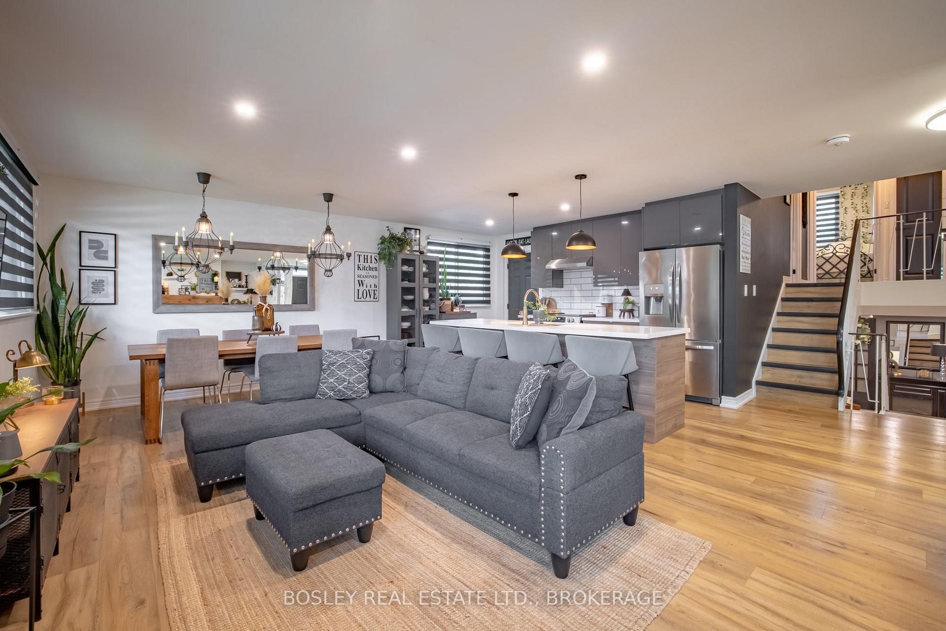 Photo 5 of 4148 Dorchester Road, Niagara Falls, Morrison — HOMEH