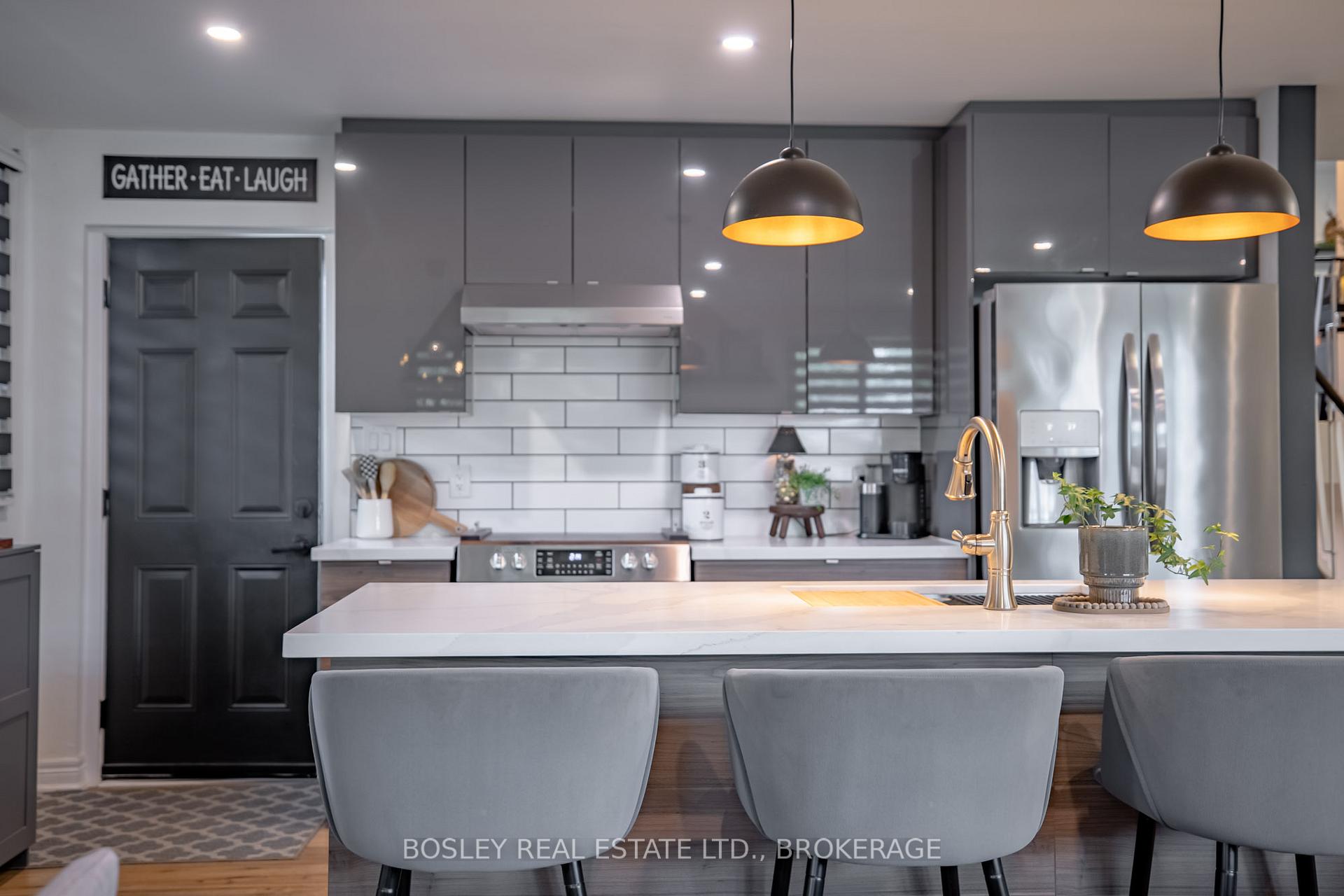 Photo 12 of 4148 Dorchester Road, Niagara Falls, Morrison — HOMEH