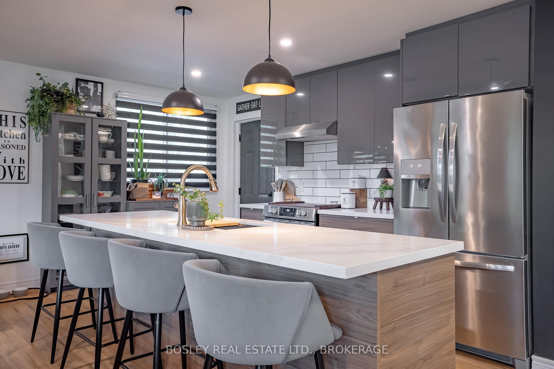 Photo 13 of 4148 Dorchester Road, Niagara Falls, Morrison — HOMEH