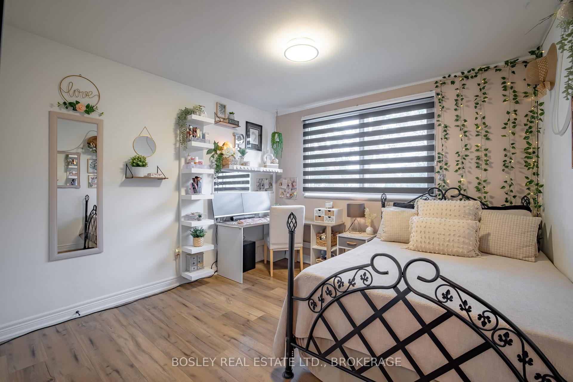 Photo 16 of 4148 Dorchester Road, Niagara Falls, Morrison — HOMEH