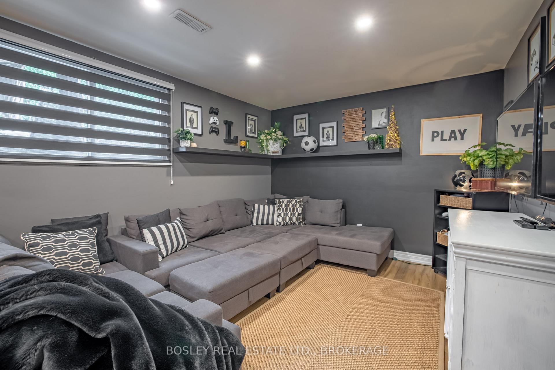 Photo 24 of 4148 Dorchester Road, Niagara Falls, Morrison — HOMEH