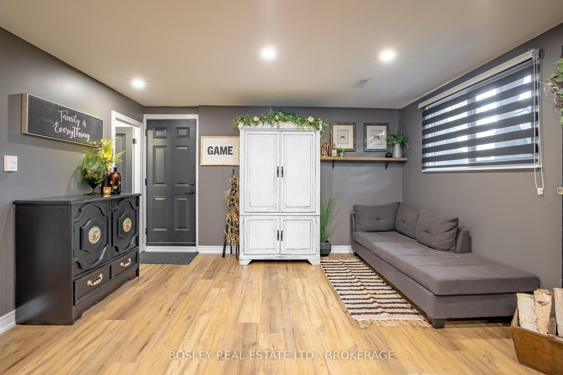 Photo 26 of 4148 Dorchester Road, Niagara Falls, Morrison — HOMEH