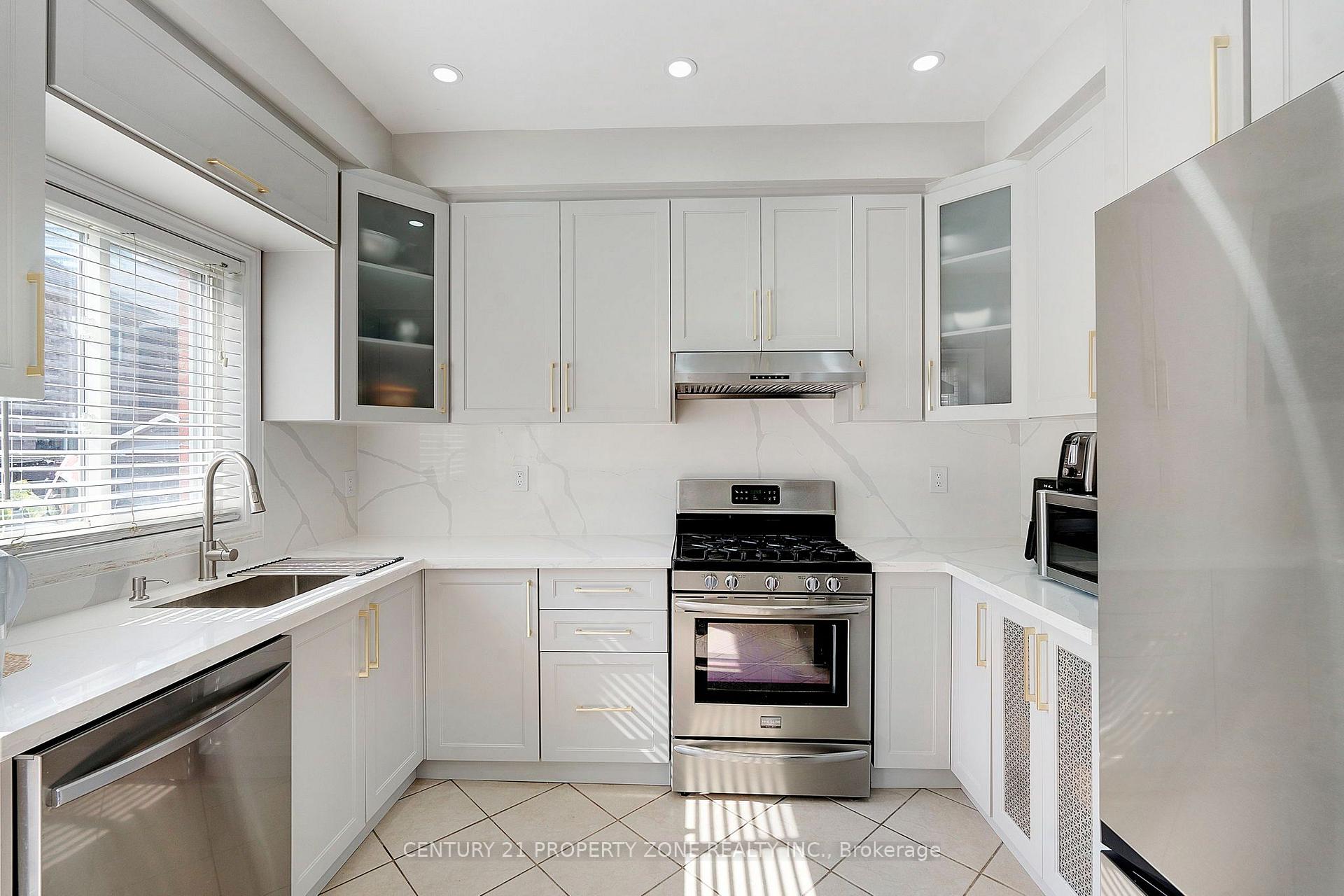 Photo 12 of 221 Andrews Trail, Milton, Clarke — HOMEH