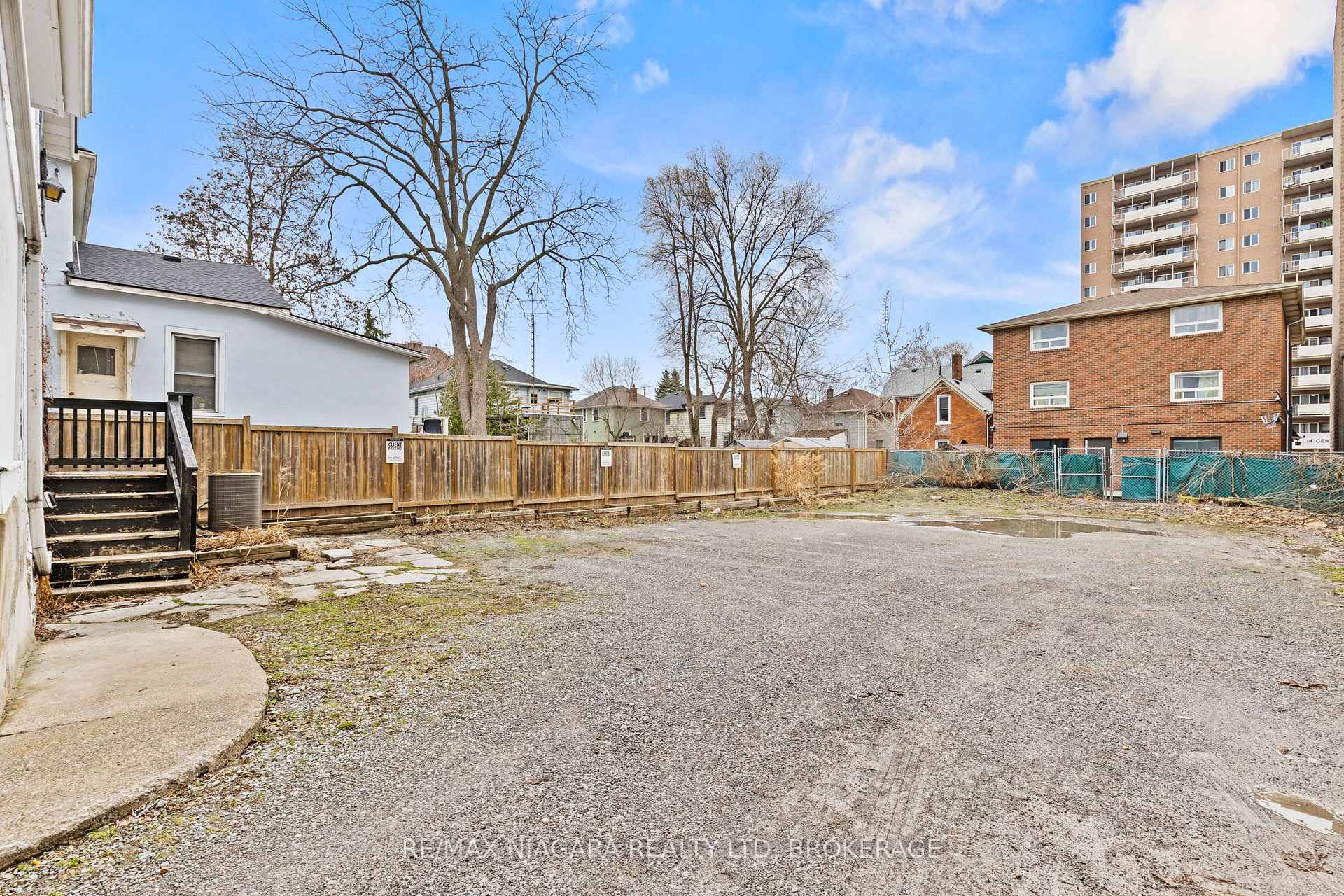 Photo 22 of 196 King Street, St. Catharines, Downtown — HOMEH