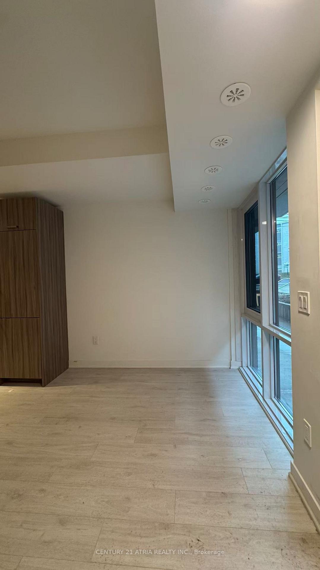 Photo 4 of Unit 70, 71 Curlew Drive, North York, Parkwoods-Donalda — HOMEH