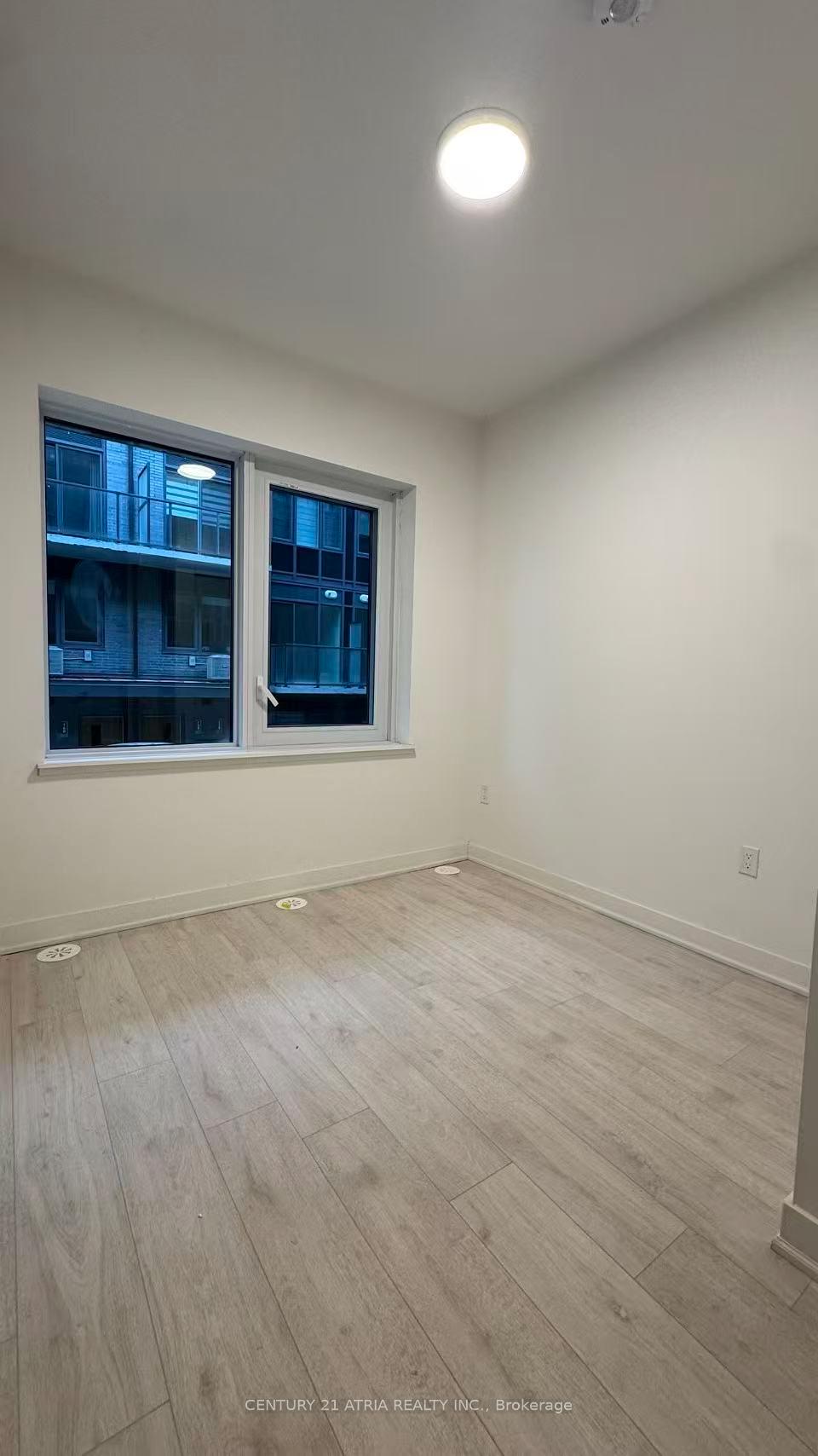 Photo 6 of Unit 70, 71 Curlew Drive, North York, Parkwoods-Donalda — HOMEH
