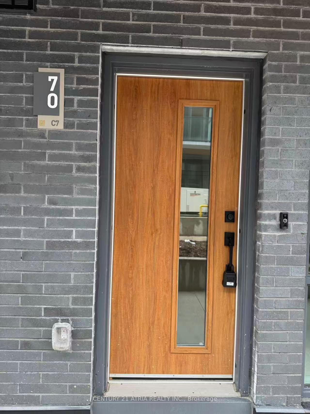 Photo 11 of Unit 70, 71 Curlew Drive, North York, Parkwoods-Donalda — HOMEH