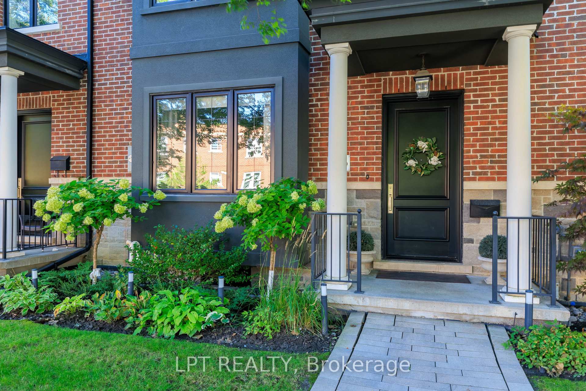 Photo 2 of 73B Rumsey Road, Toronto, Leaside — HOMEH
