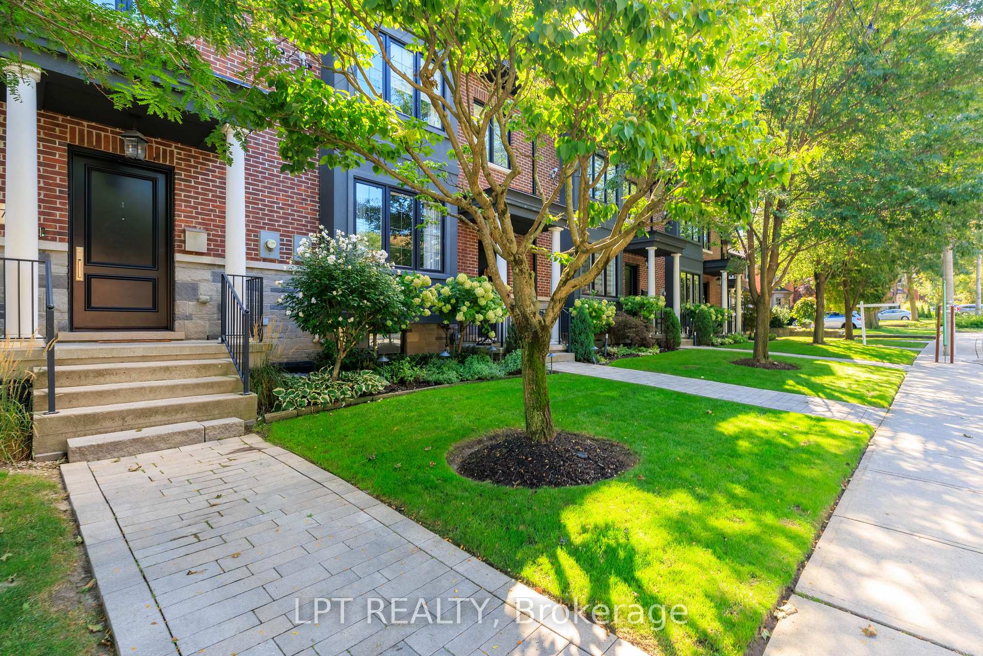 Photo 3 of 73B Rumsey Road, Toronto, Leaside — HOMEH