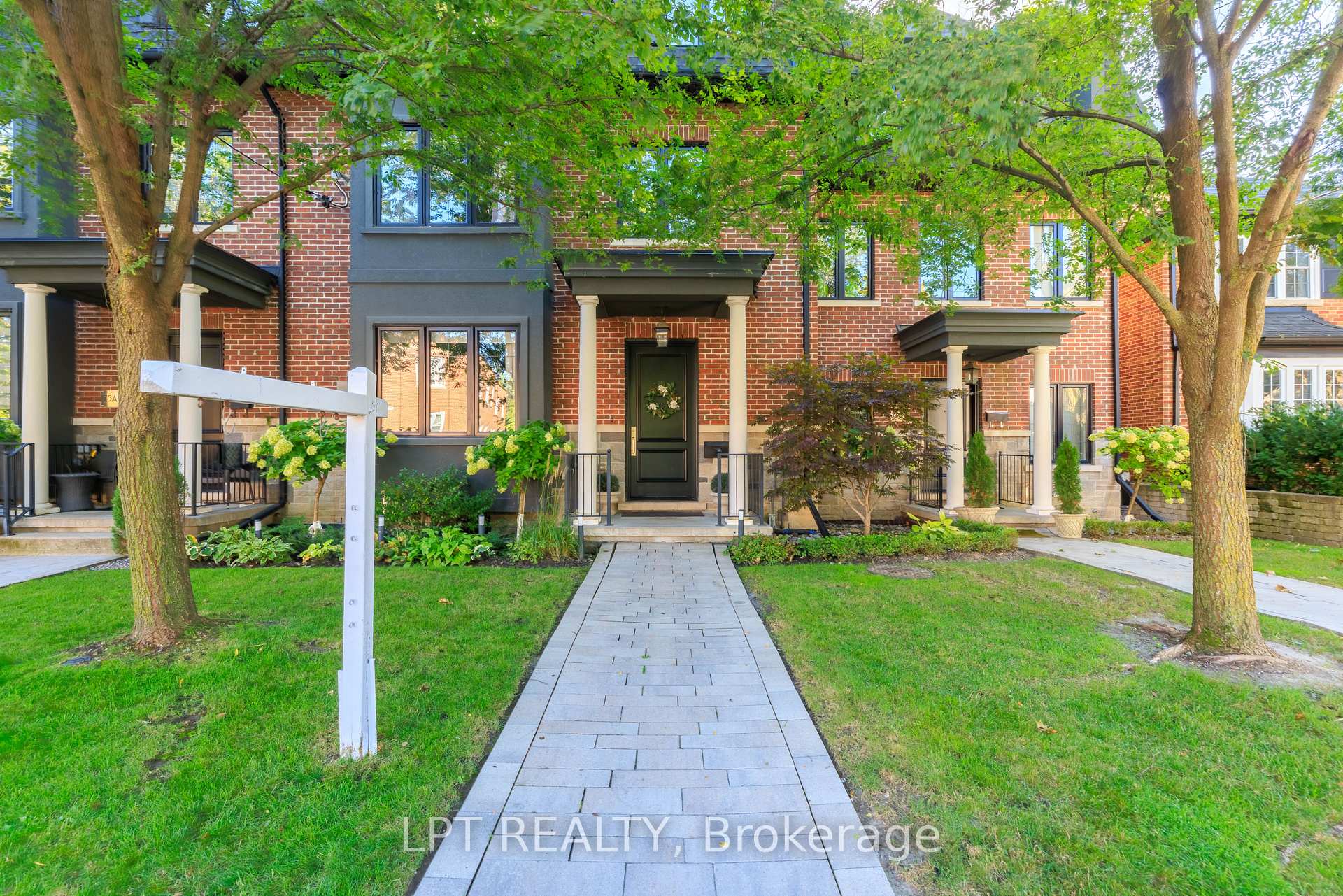 Photo 4 of 73B Rumsey Road, Toronto, Leaside — HOMEH