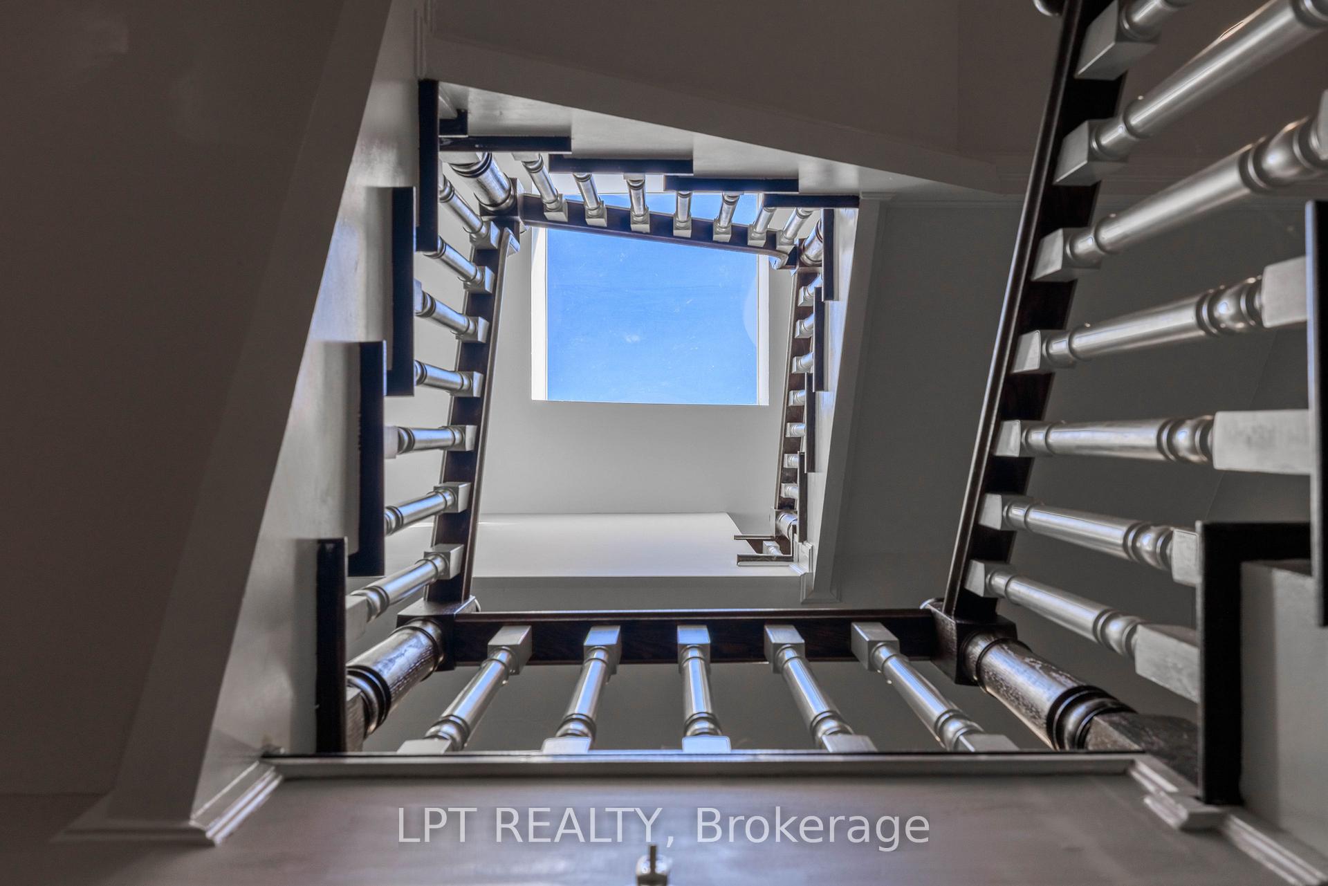 Photo 37 of 73B Rumsey Road, Toronto, Leaside — HOMEH