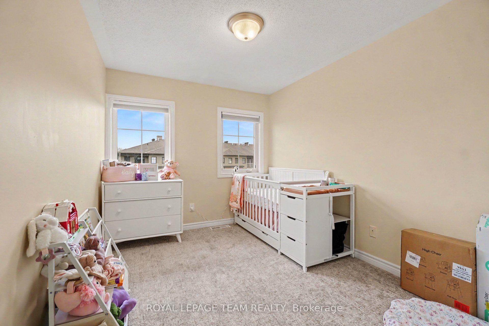 Photo 11 of Unit B, 256 Titanium Private, Ottawa, Convent Glen North — HOMEH