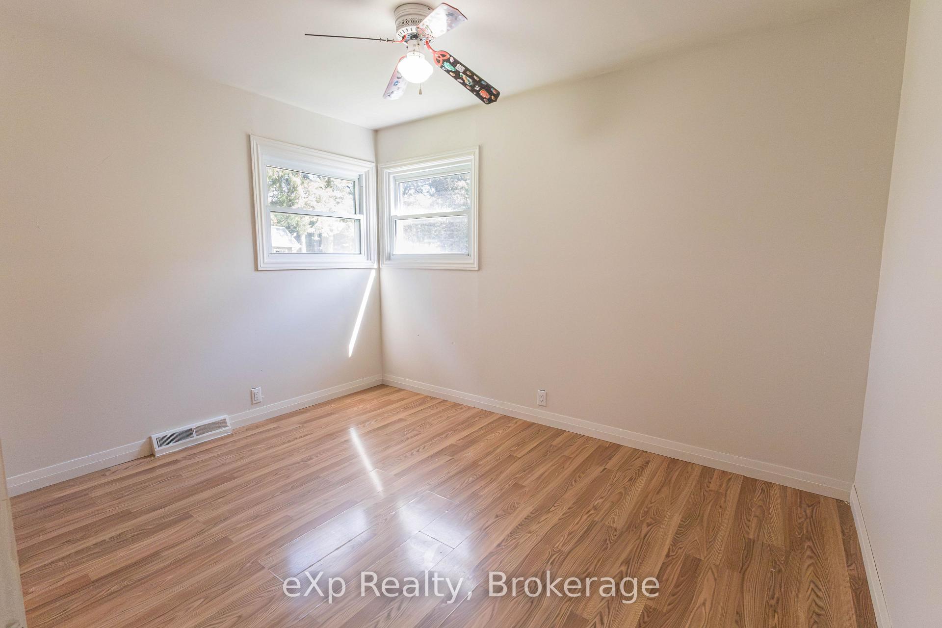 Photo 18 of 51 Wilson Street, Minto — HOMEH