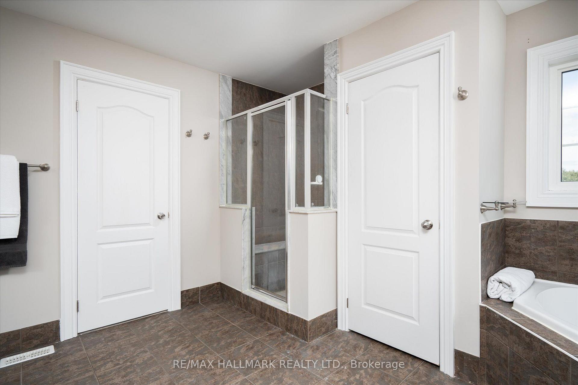 Photo 30 of 1864 Arborwood Drive, Oshawa, Taunton — HOMEH