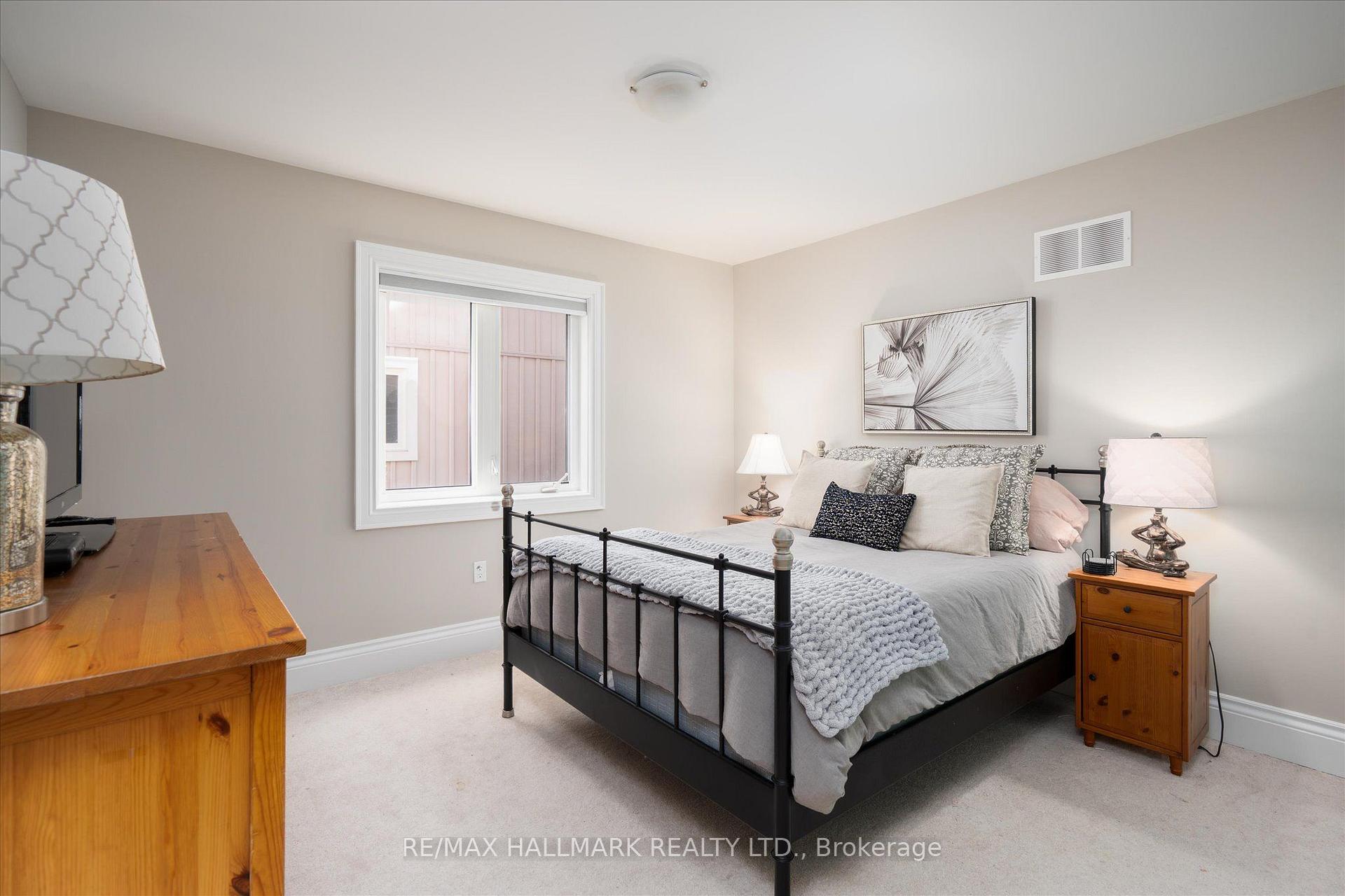 Photo 35 of 1864 Arborwood Drive, Oshawa, Taunton — HOMEH