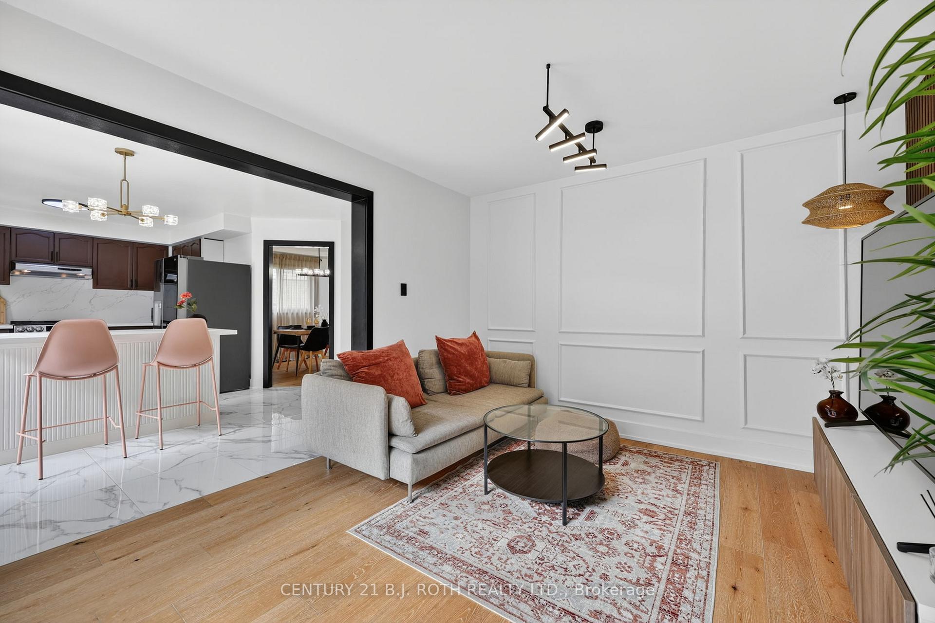 Photo 19 of 1077 Corrie Street, Innisfil, Alcona — HOMEH