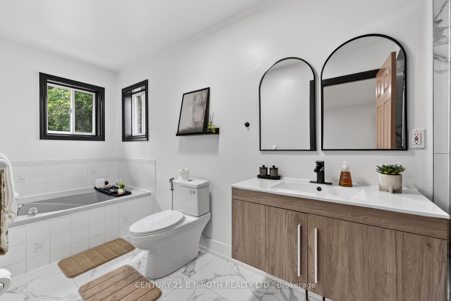 Photo 27 of 1077 Corrie Street, Innisfil, Alcona — HOMEH