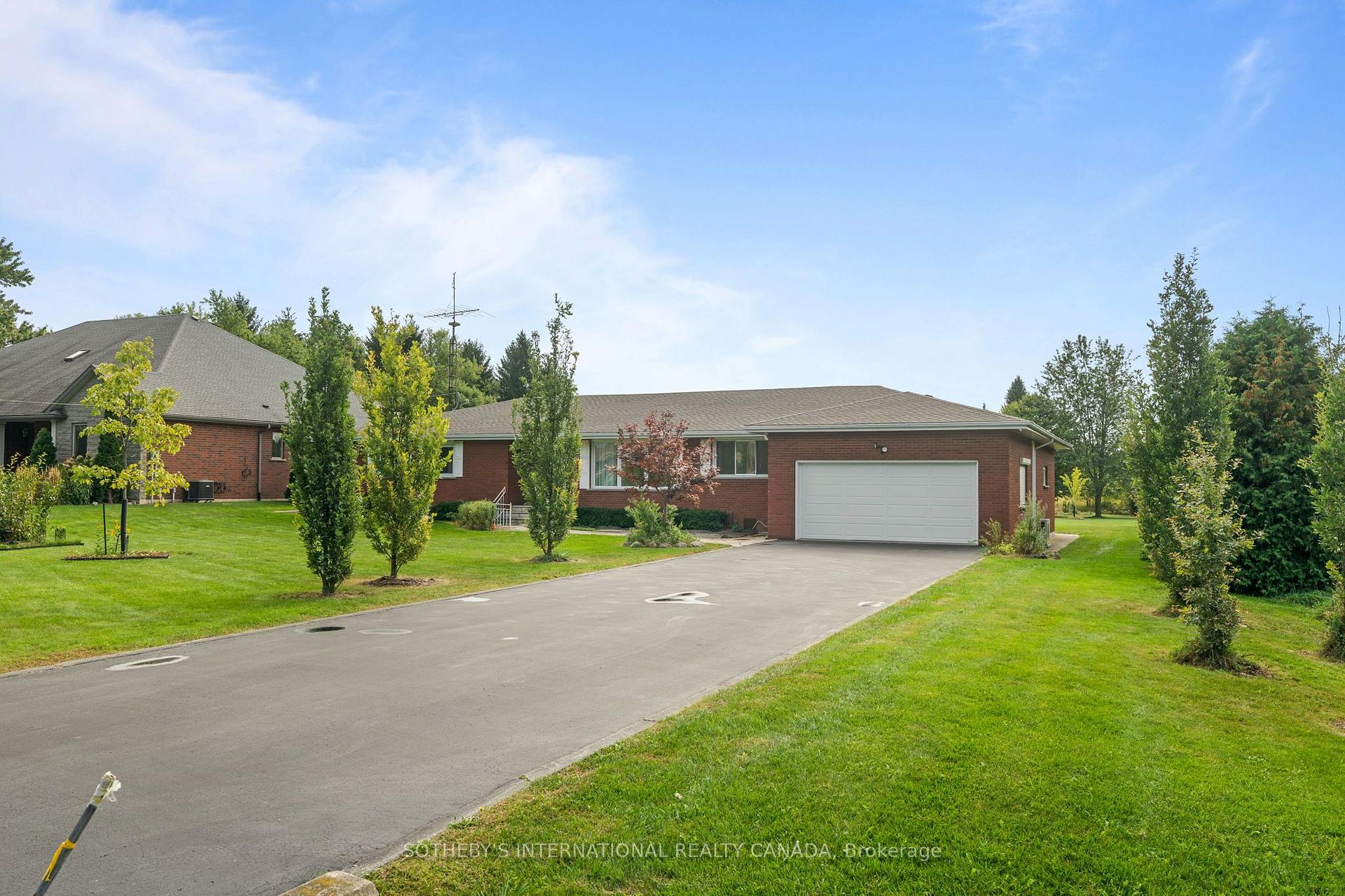 Photo 3 of 368 Rock Chapel Road, Hamilton, Rural Flamborough — HOMEH