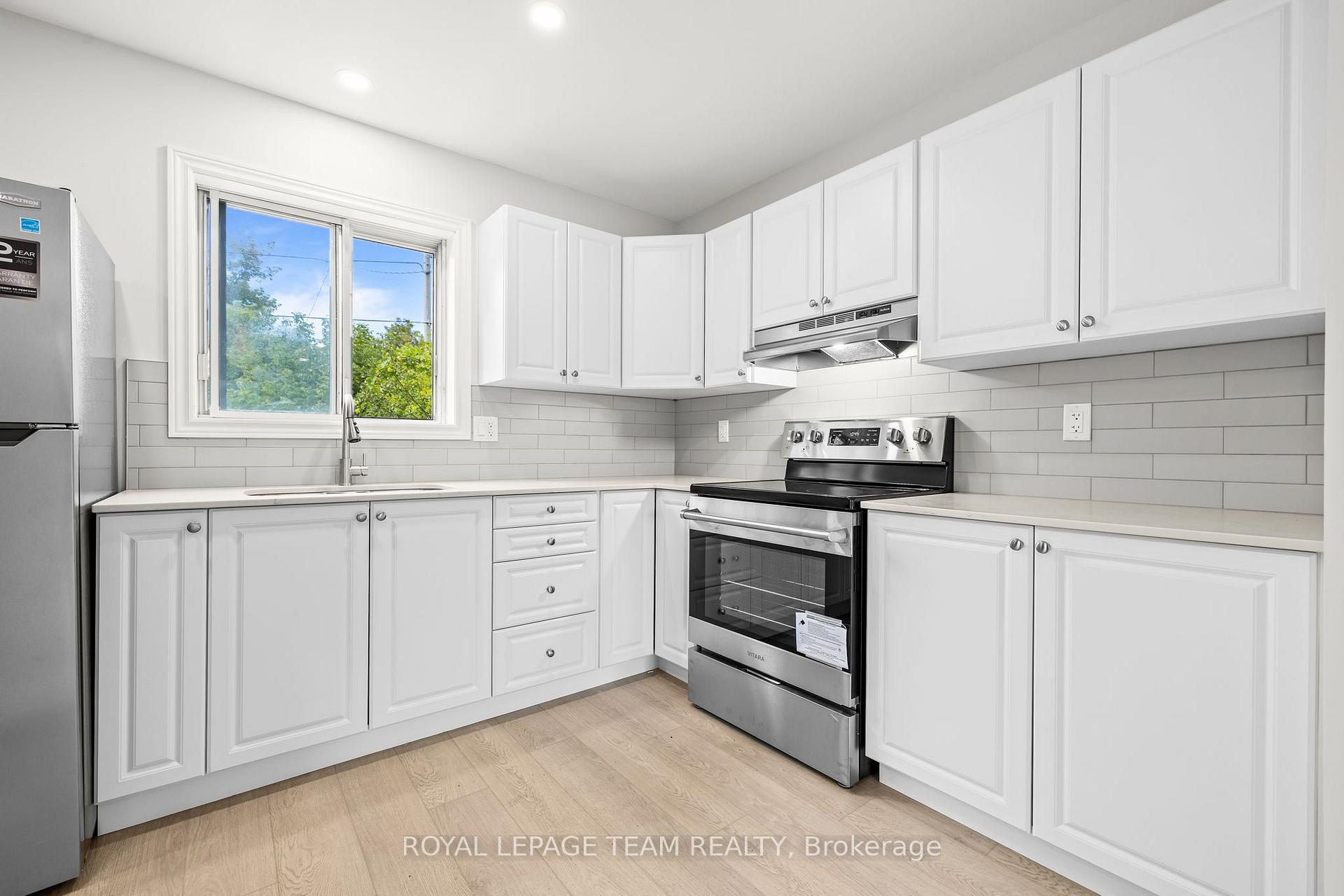 Photo 5 of 205 Edwards Drive, Carleton Place, Carleton Place — HOMEH