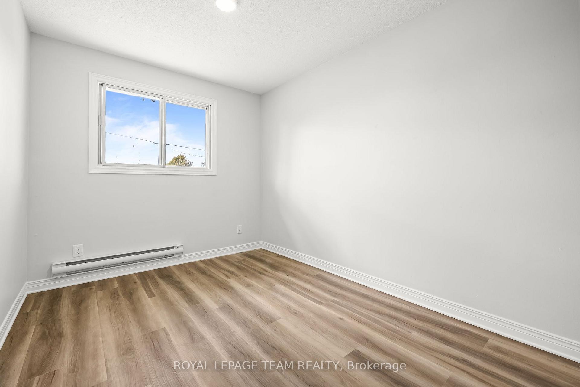 Photo 11 of 205 Edwards Drive, Carleton Place, Carleton Place — HOMEH