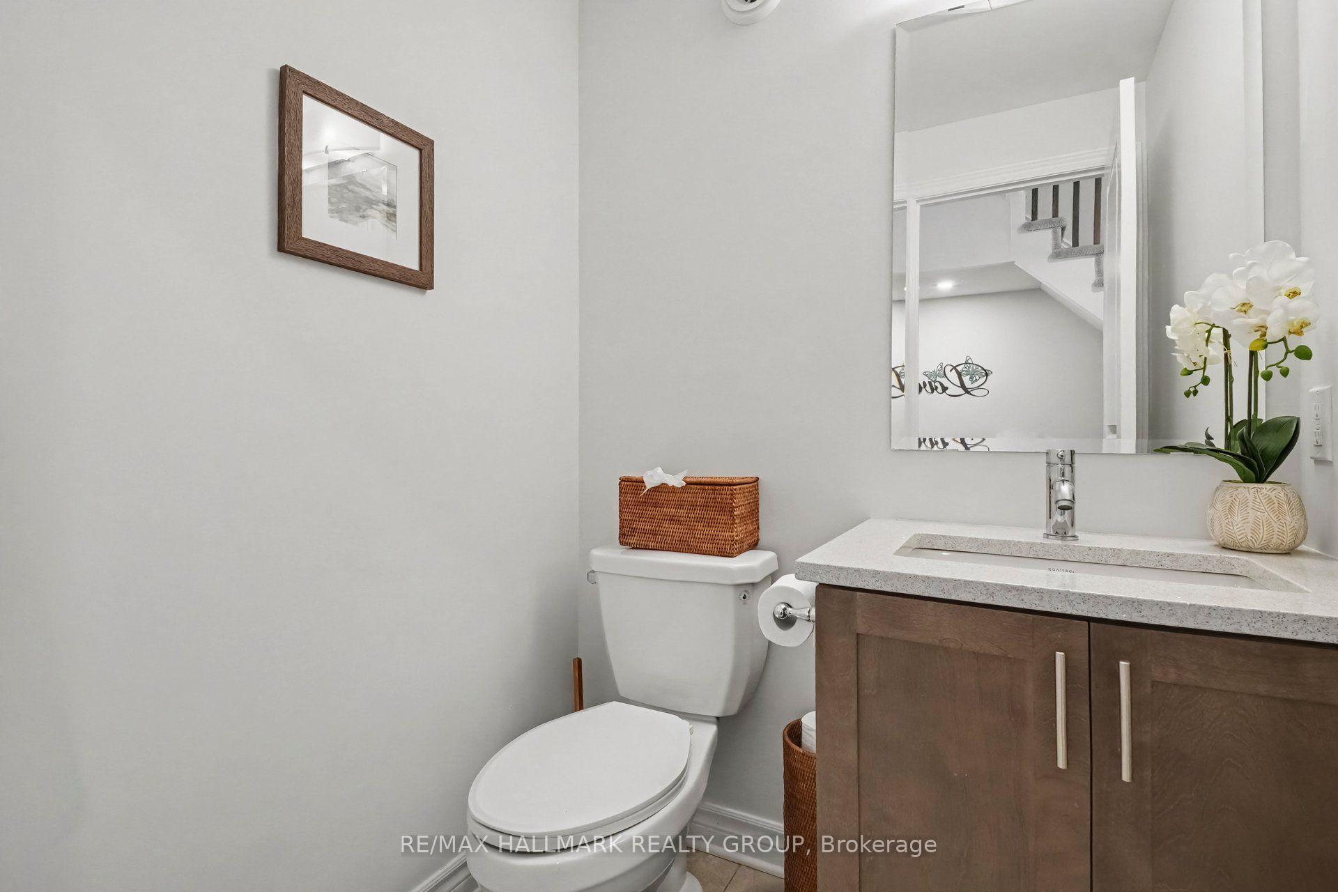 Photo 9 of 756 Cairn Crescent, Ottawa, Mer Bleue/Bradley Estates/Anderson Park — HOMEH