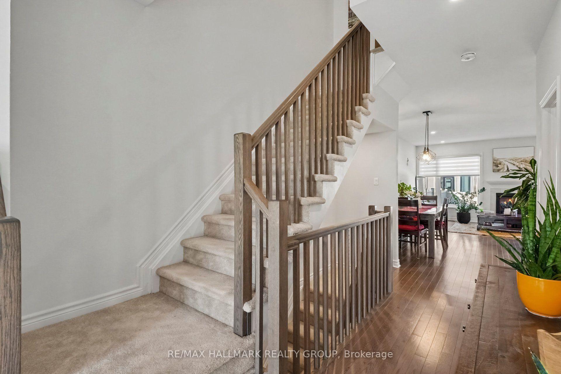 Photo 17 of 756 Cairn Crescent, Ottawa, Mer Bleue/Bradley Estates/Anderson Park — HOMEH