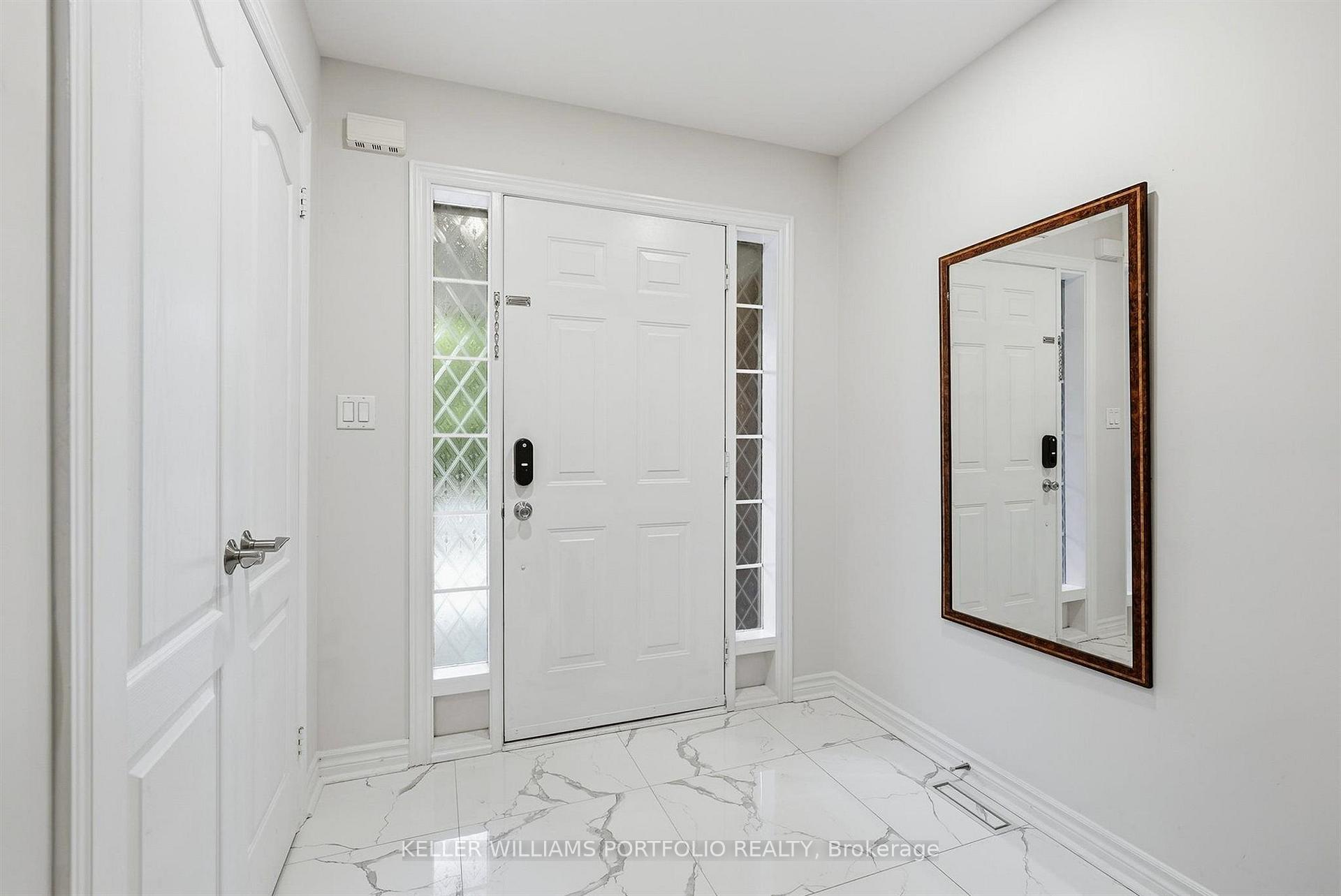Photo 6 of 88 Matteo David Drive, Richmond Hill, Rouge Woods — HOMEH