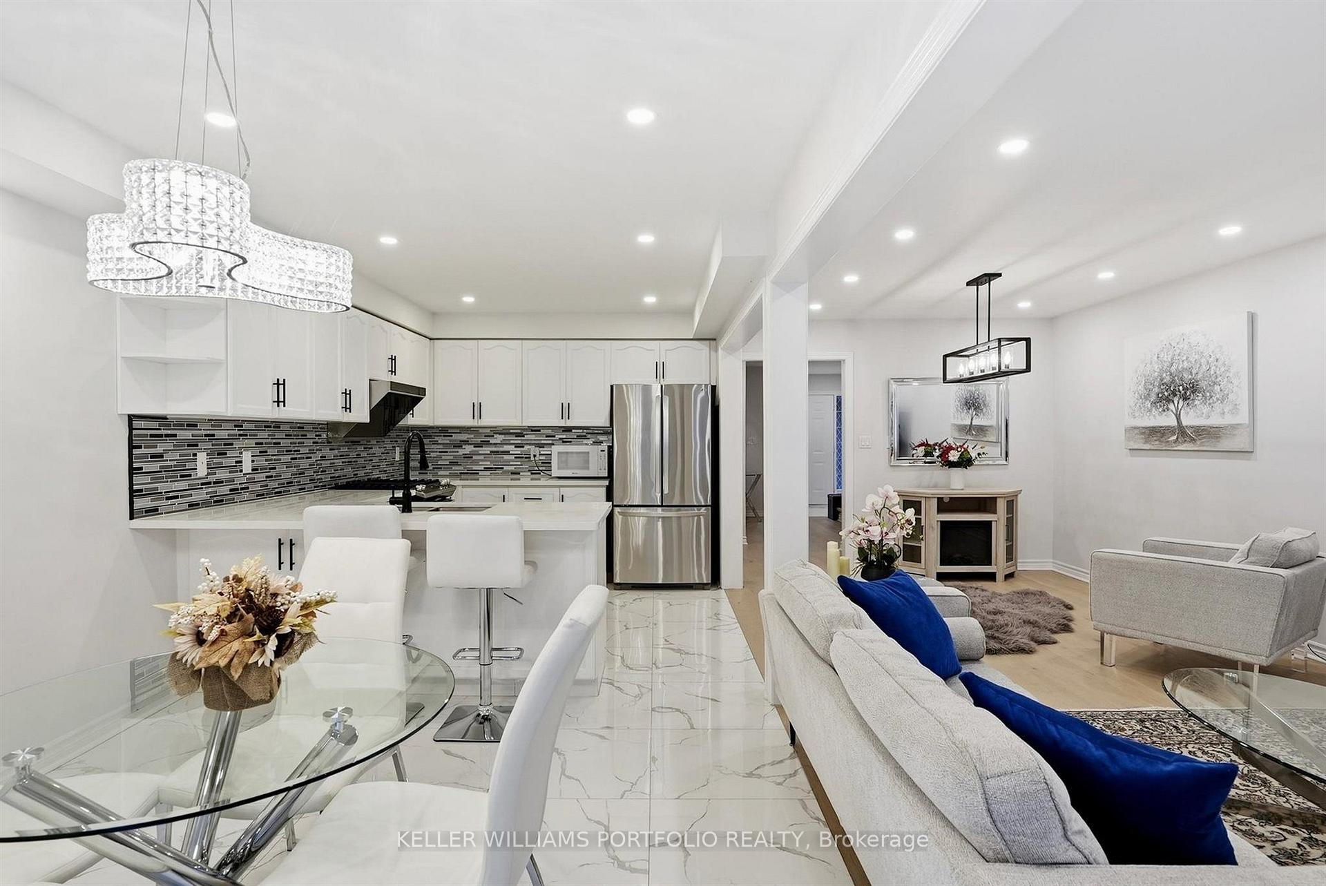 Photo 20 of 88 Matteo David Drive, Richmond Hill, Rouge Woods — HOMEH