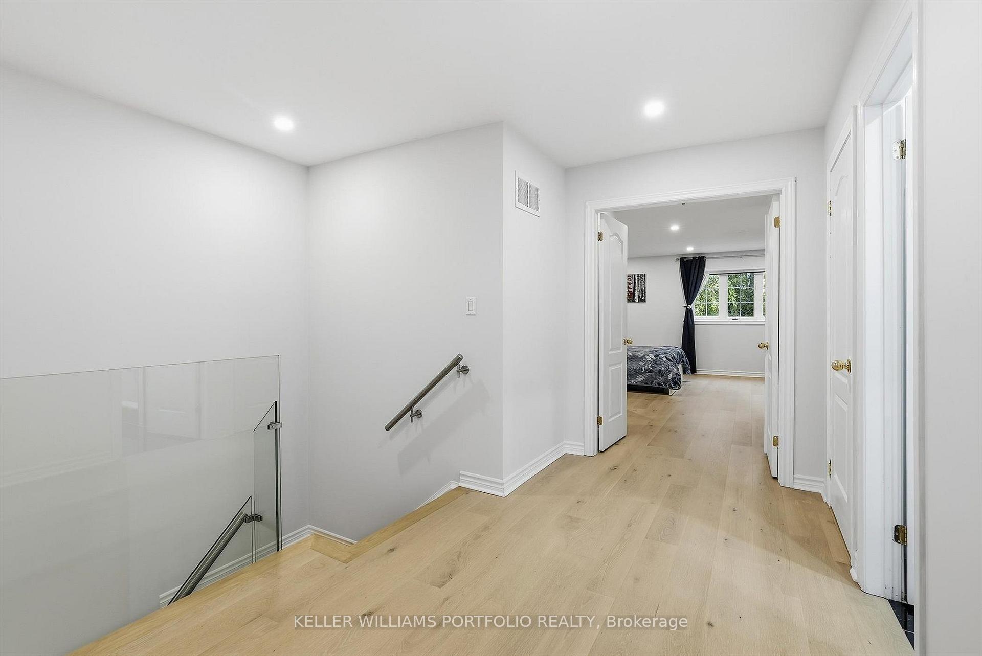 Photo 22 of 88 Matteo David Drive, Richmond Hill, Rouge Woods — HOMEH