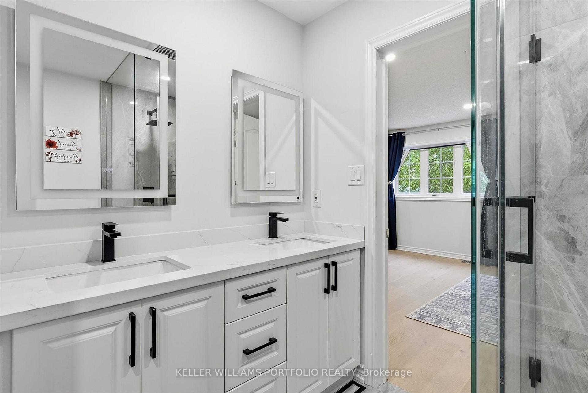 Photo 29 of 88 Matteo David Drive, Richmond Hill, Rouge Woods — HOMEH
