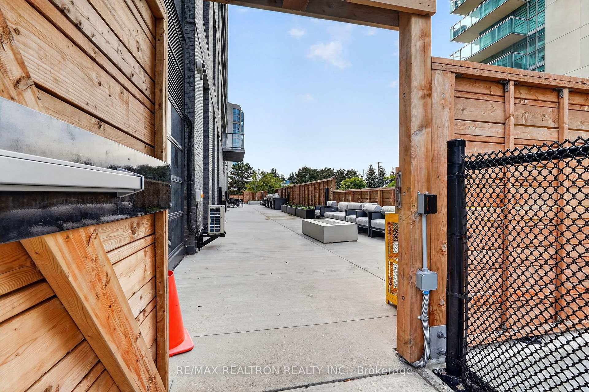 Photo 23 of Unit 108 B, 1604 Charles Street, Whitby, Port Whitby — HOMEH