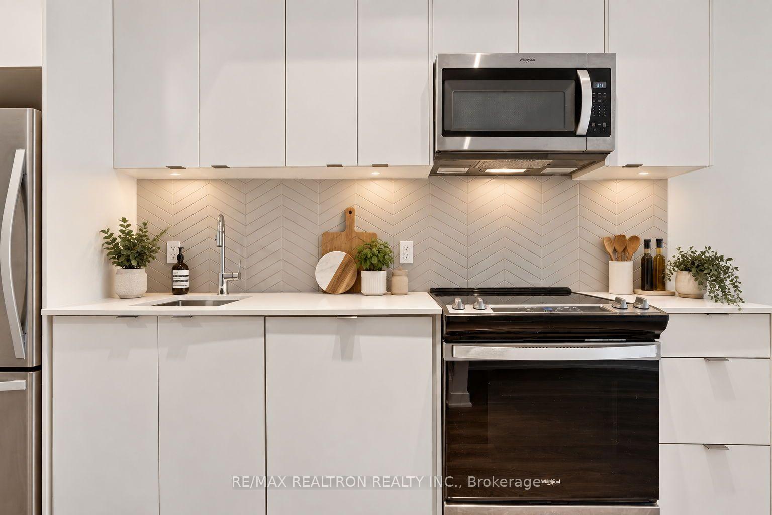 Photo 27 of Unit 108 B, 1604 Charles Street, Whitby, Port Whitby — HOMEH