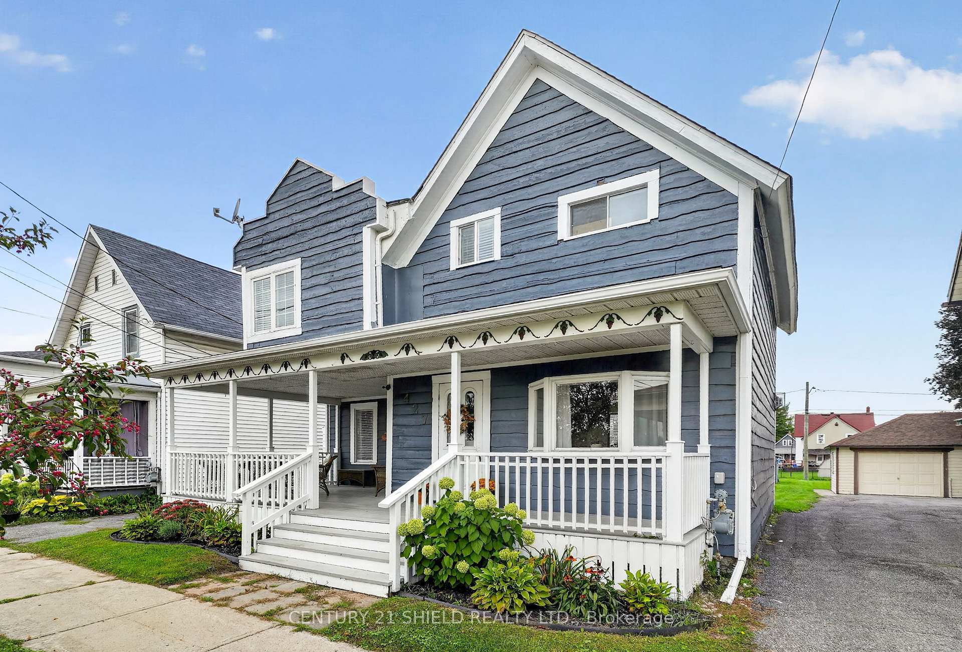 Photo 1 of 427 Water Street W, Cornwall, Cornwall — HOMEH